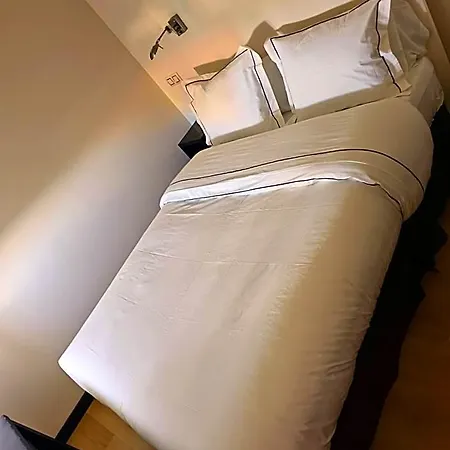Otel Asador Versus